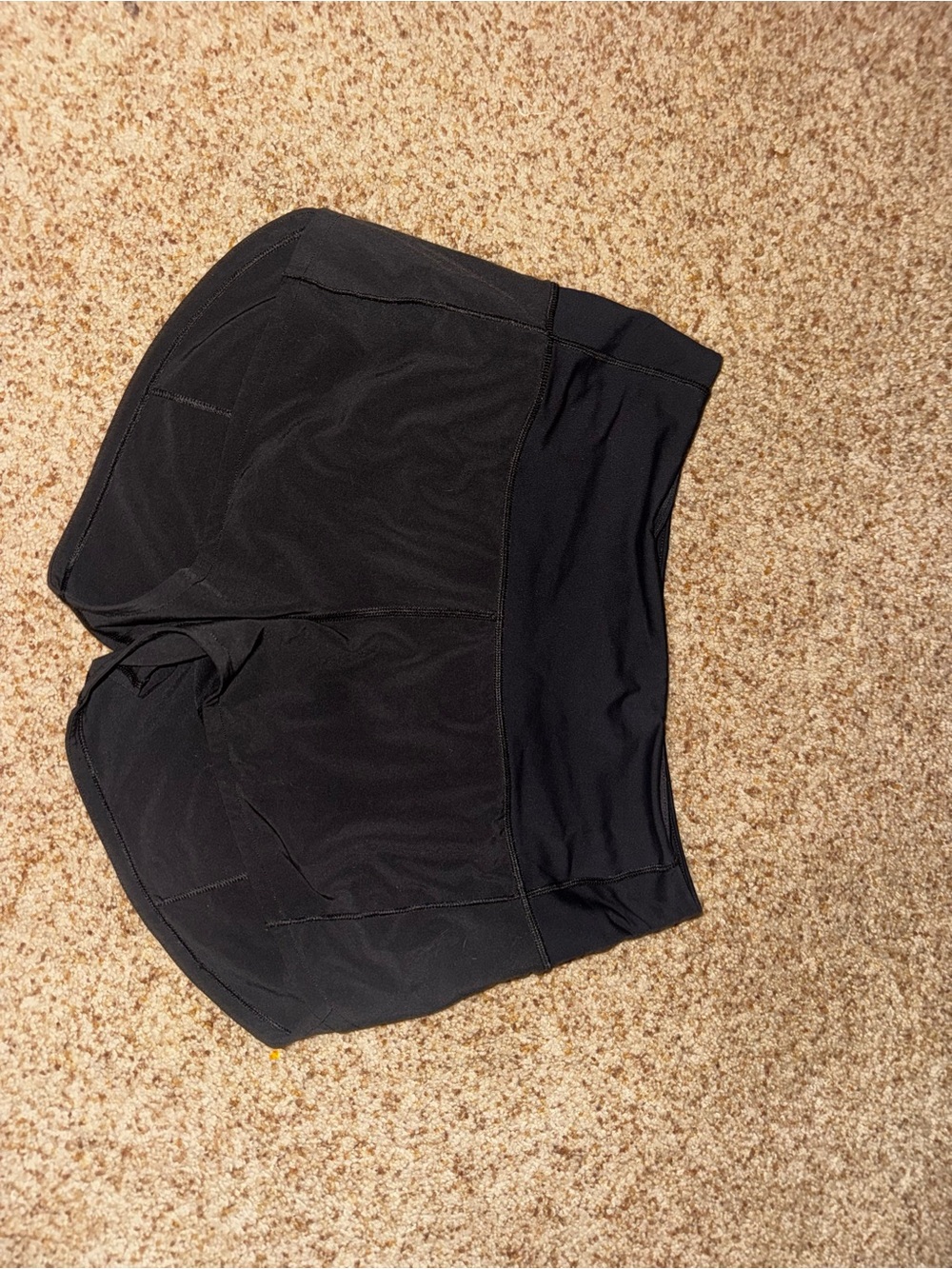Women’s High waisted black Lululemon Speed Up shorts (Perfect condition)
